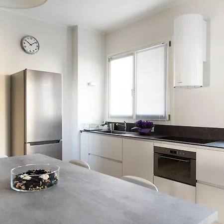 Brand New , Life District * Milano