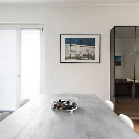 Brand New , Life District Apartment Milan