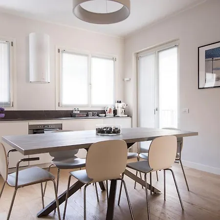 Brand New , Life District Apartment Milan